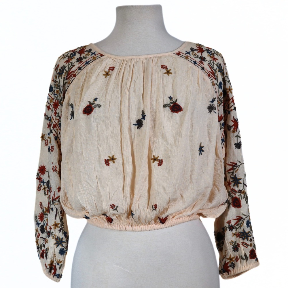 Free People Wild Flowers Blouse NWT Womens XS Petal Embroidered Boho Crop Top